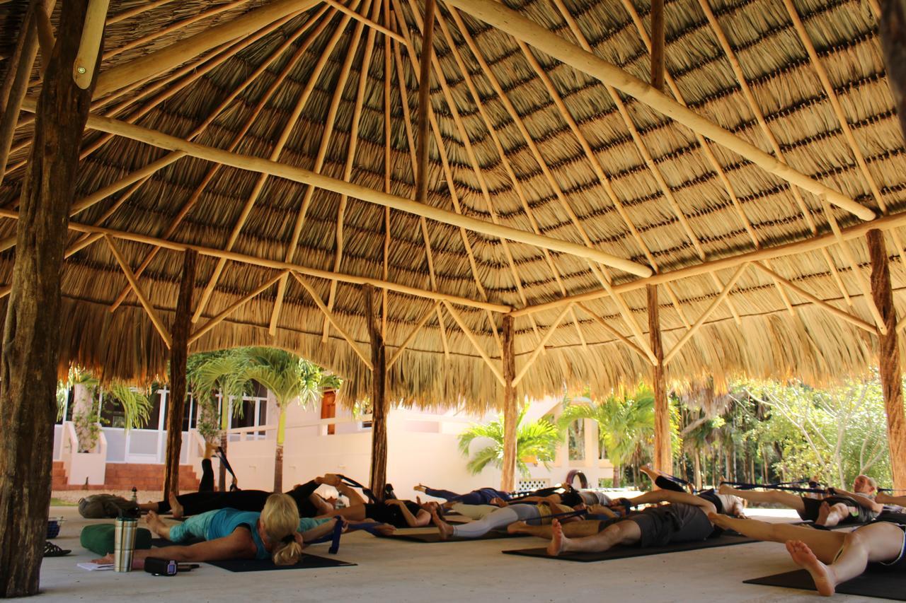 The Crimson Orchid Inn At Orchid Bay San Fernando Екстер'єр фото